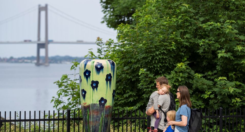 Vase af keramiker Gundhild Rudjord