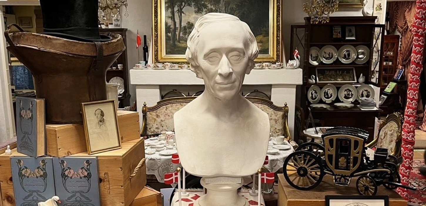 Udstilling på Humlemagasinet - hyldest til H.C. Andersen