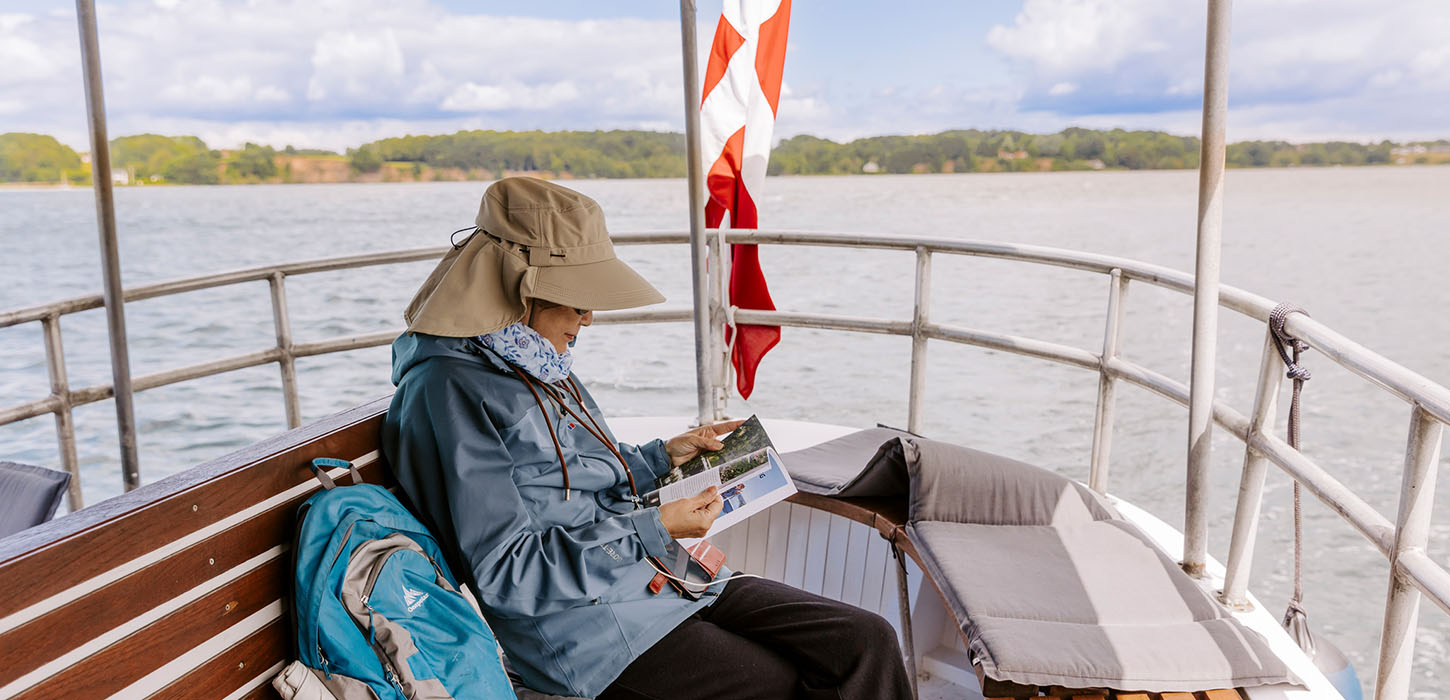 På sejltur med båd fra Middelfart Gl. Havn